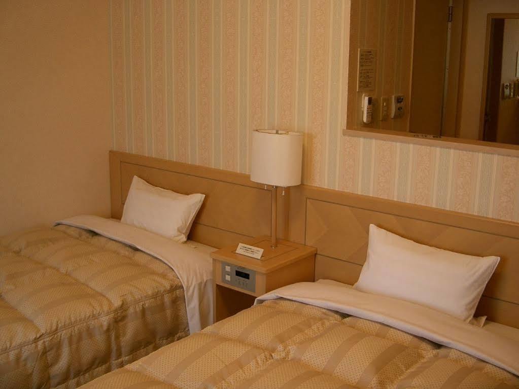 Hotel Route-Inn איזוואקאמטסו מראה חיצוני תמונה